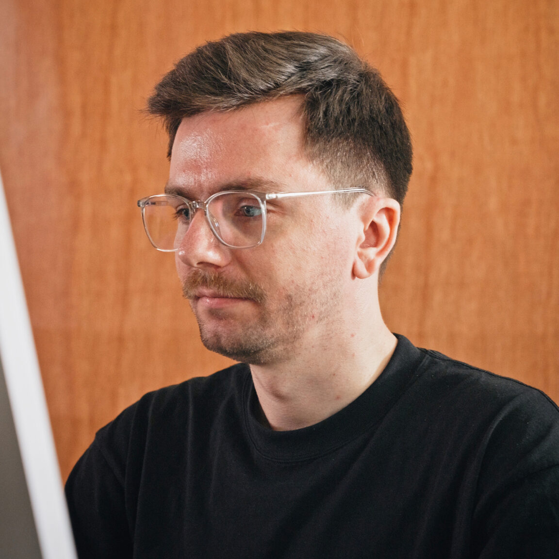 Mitarbeiter von seitenweise am Arbeitsplatz
