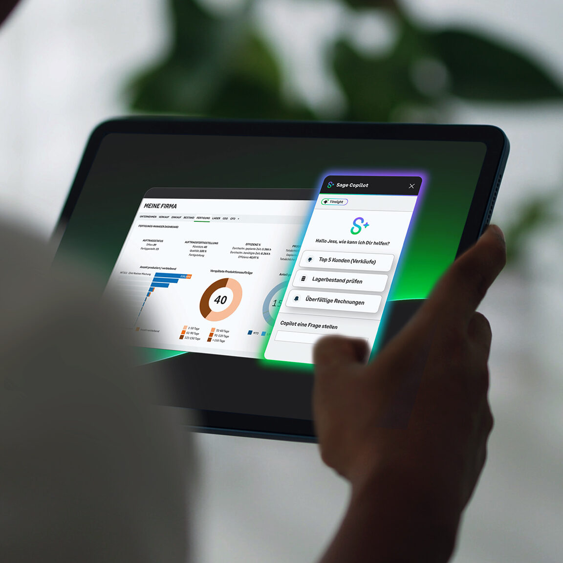 Produktdemo einer Software auf einem Tablet