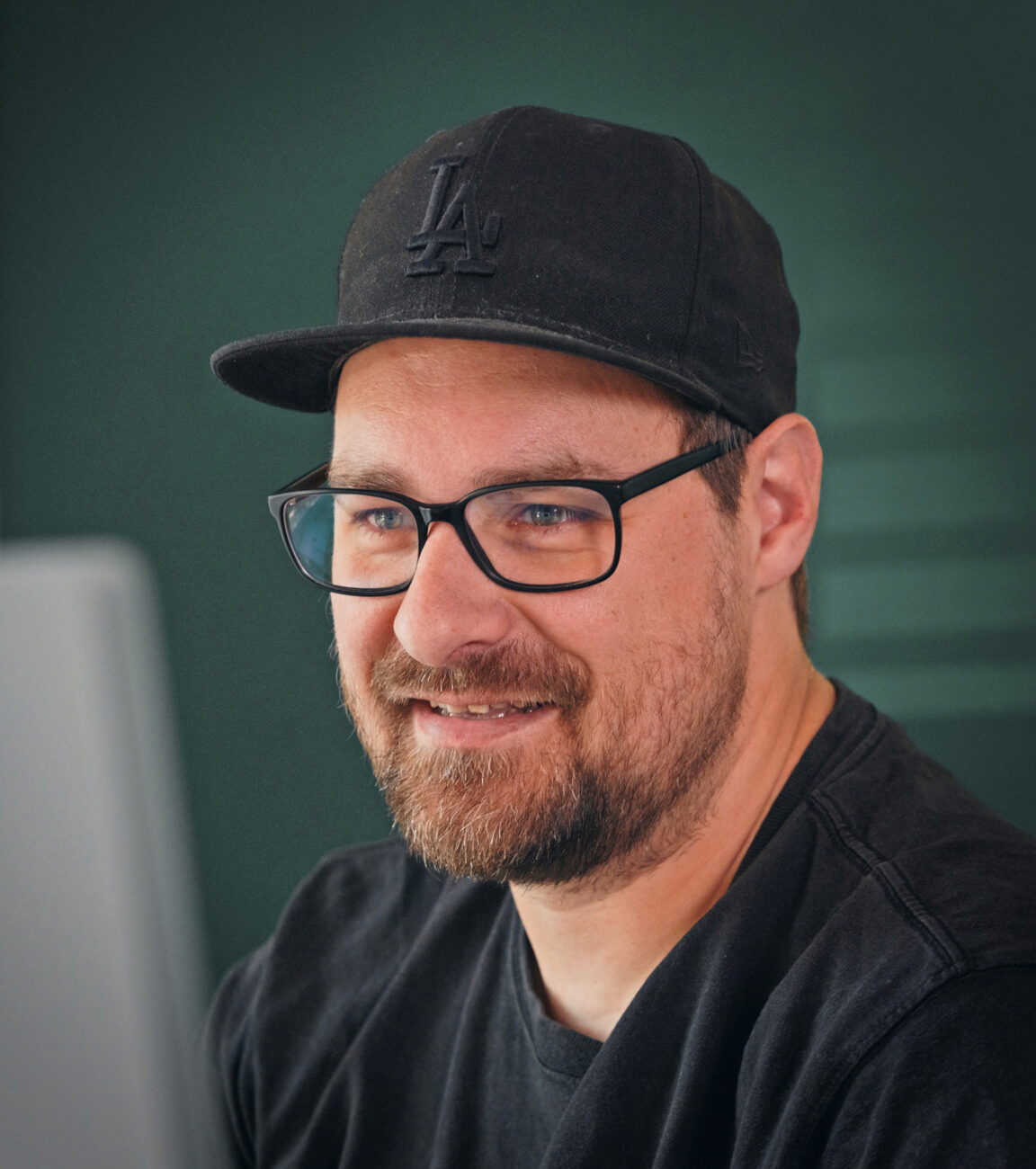 Mitarbeiter von seitenweise am Arbeitsplatz in Bielefeld