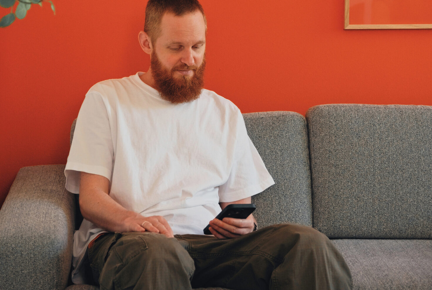Mitarbeiter von seitenweise in der Pause im Loungebereich